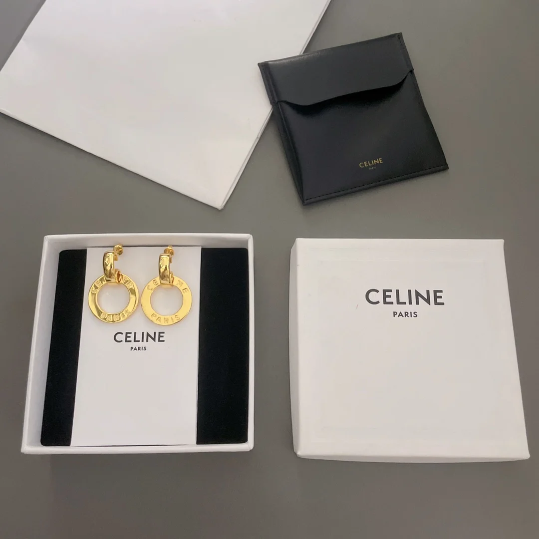 Celine Openwork gold hoop earrings - Detail view 1