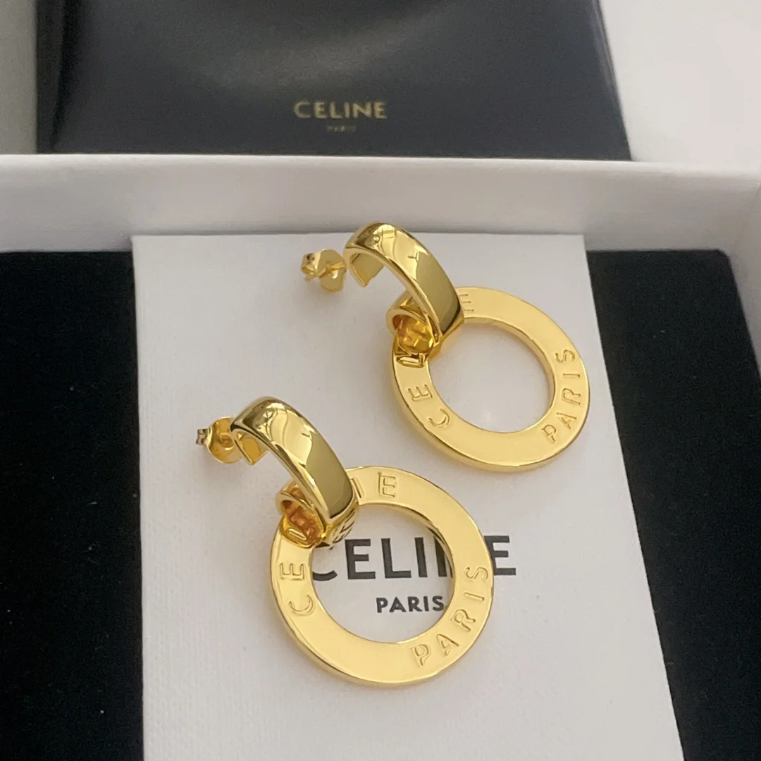 Celine Openwork gold hoop earrings - Detail view 4