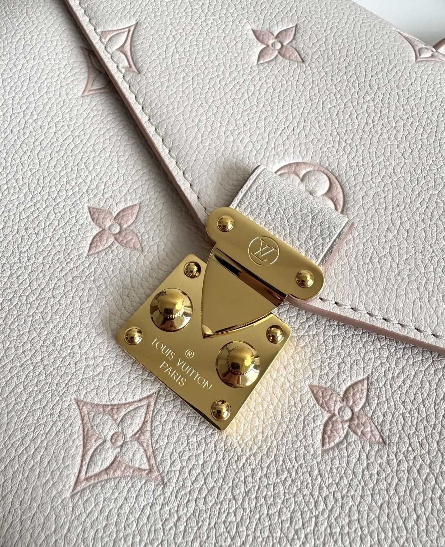 LV海外原单M14977 Pochette Metis手袋 女士手提斜挎包 - 细节图 5