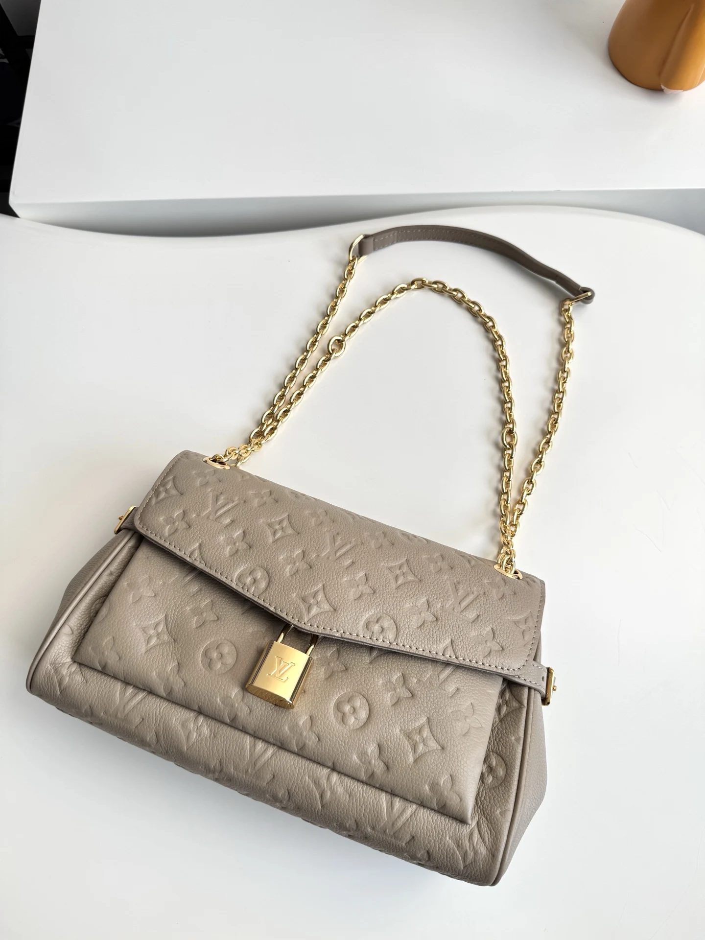 Louis Vuitton Overseas Original M14973 Anytime Flap Bag Handbag Tote Crossbody Bag - Detail view 4