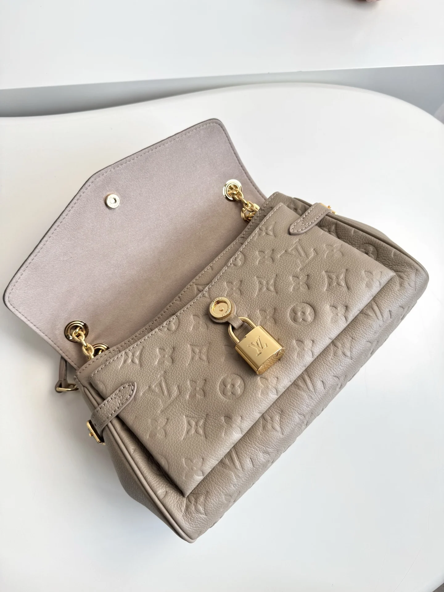 Louis Vuitton Overseas Original M14973 Anytime Flap Bag Handbag Tote Crossbody Bag - Detail view 7