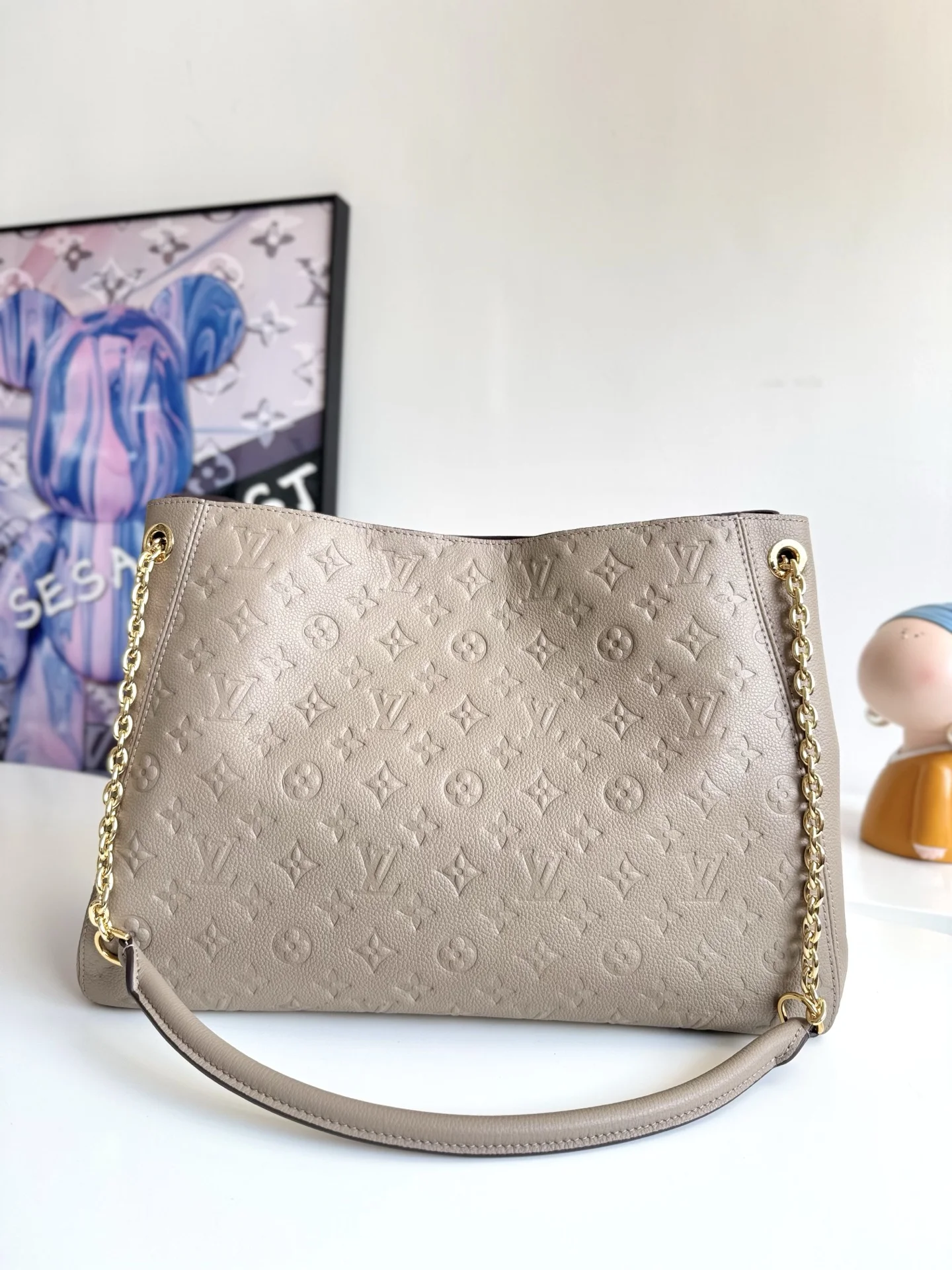 Louis Vuitton Original Overseas M14658 Anytime Medium Handbag Women s Shoulder Backpack - Detail view 3