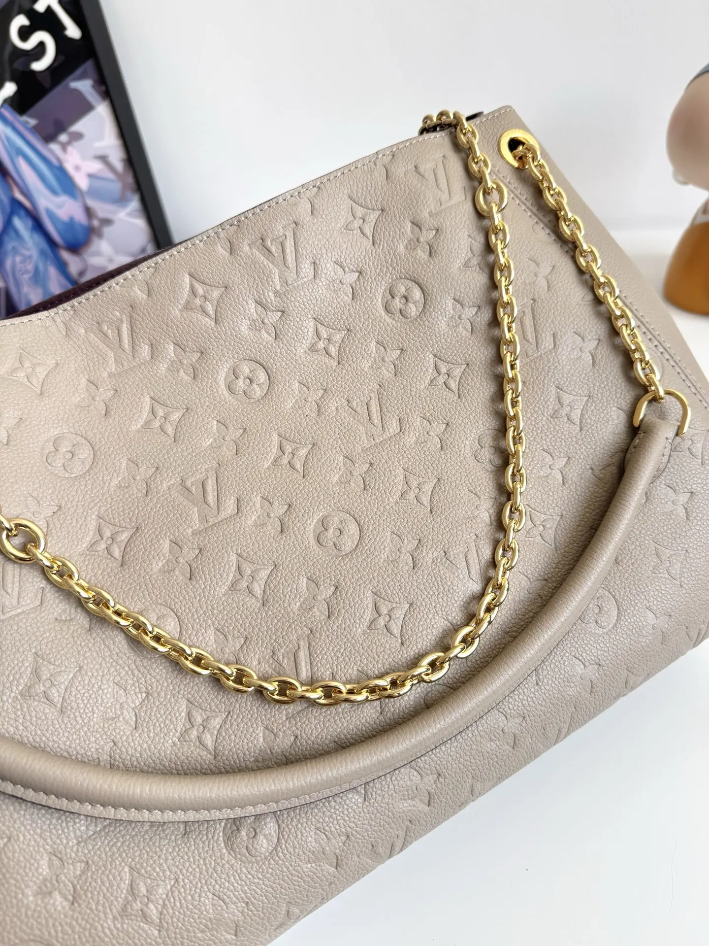 Louis Vuitton Original Overseas M14658 Anytime Medium Handbag Women s Shoulder Backpack - Detail view 5
