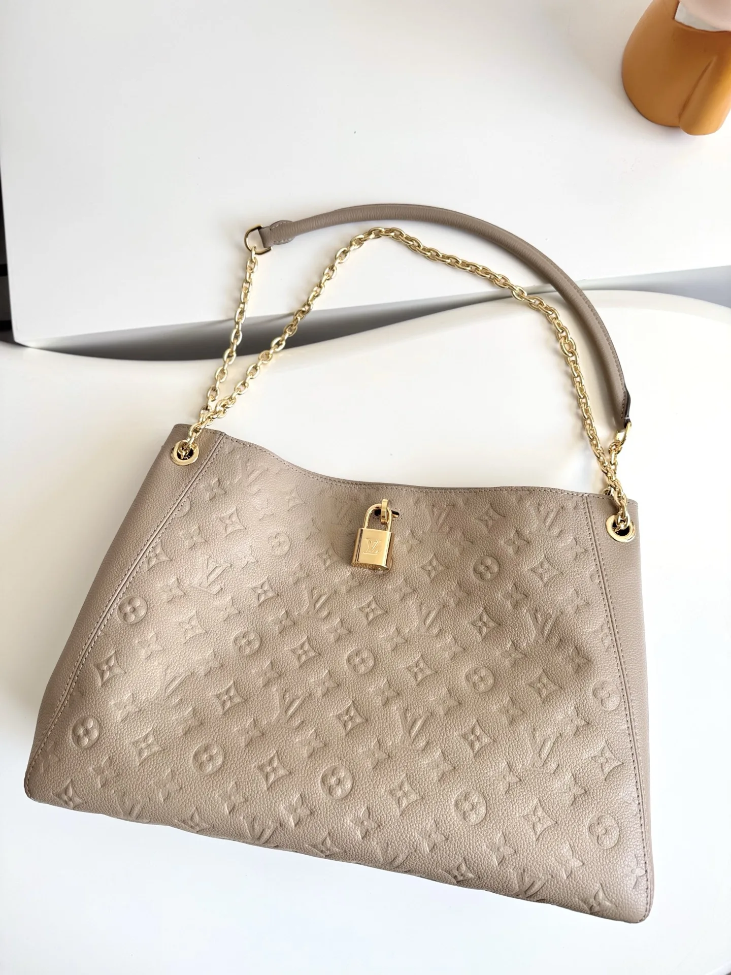 Louis Vuitton Original Overseas M14658 Anytime Medium Handbag Women s Shoulder Backpack - Detail view 6