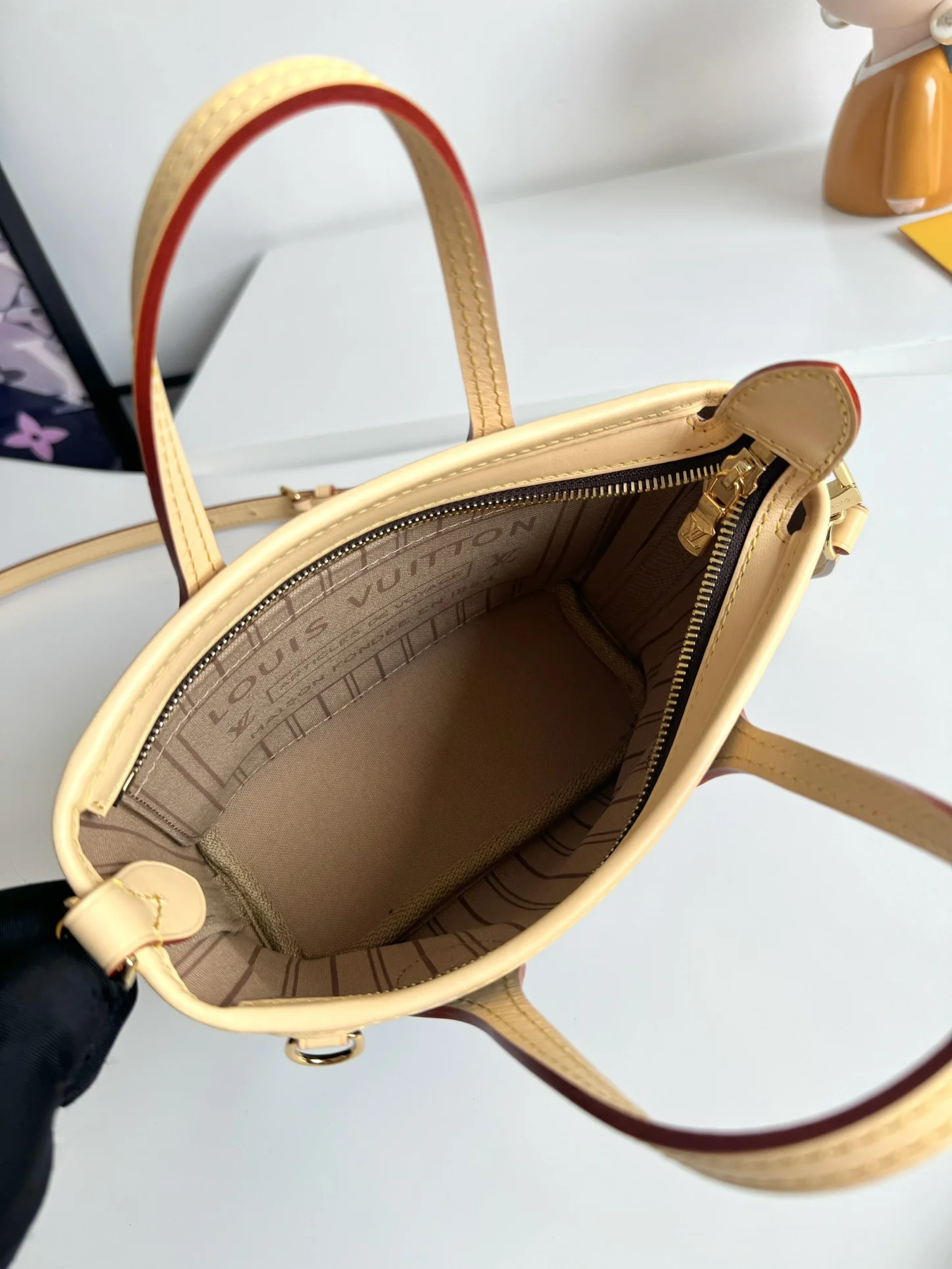 LV海外原单M46705 Neverfull 迷你 手提斜挎包 - 细节图 8