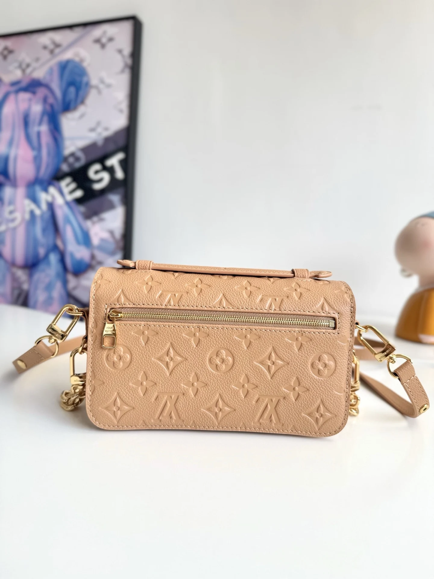 LV海外原单M14322 Pochette Metis East West 手袋 女士斜挎包 - 细节图 3