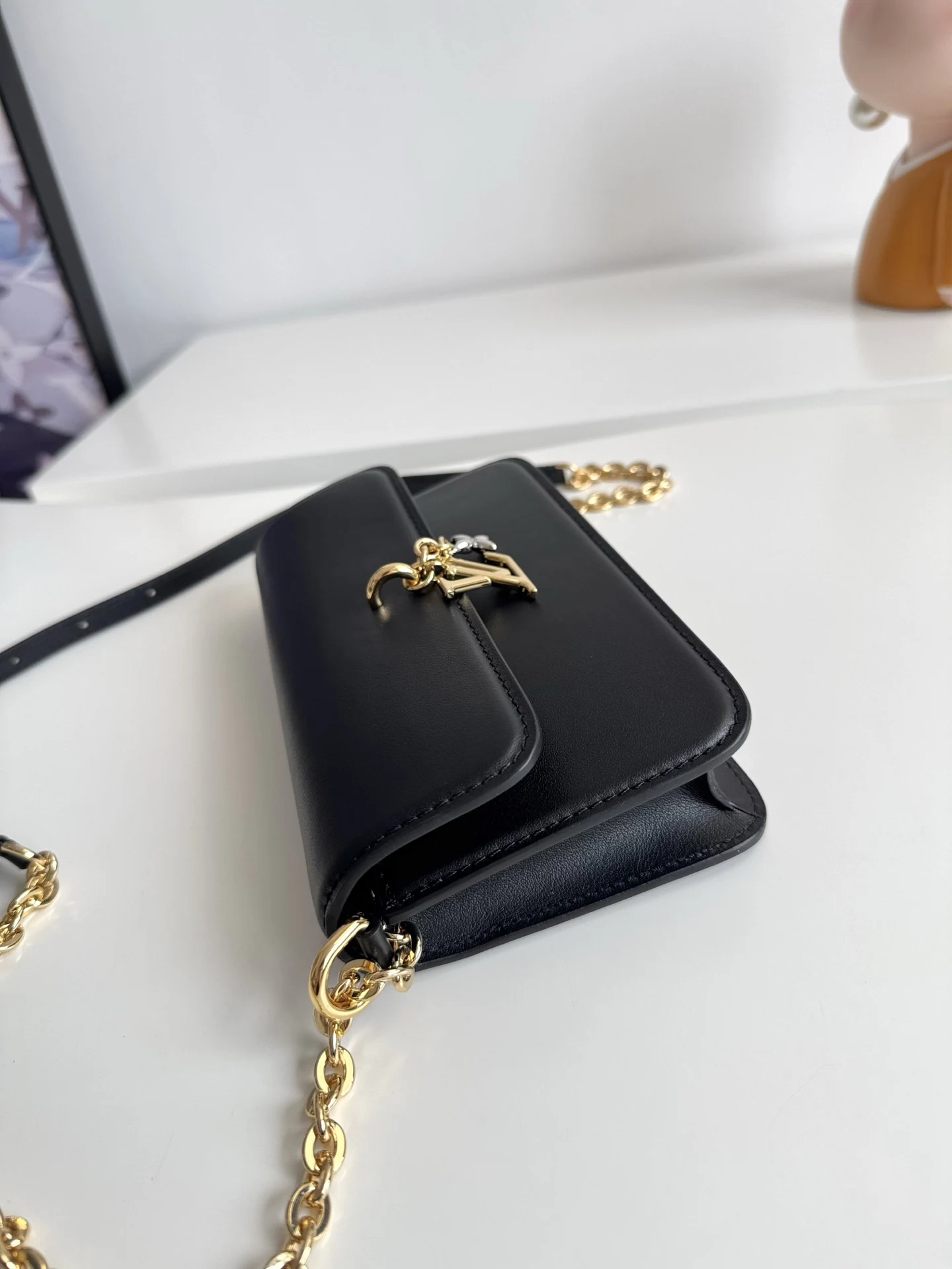 LV海外原单M14564 Wallet On Chain 手袋 女士斜挎包 - 细节图 2