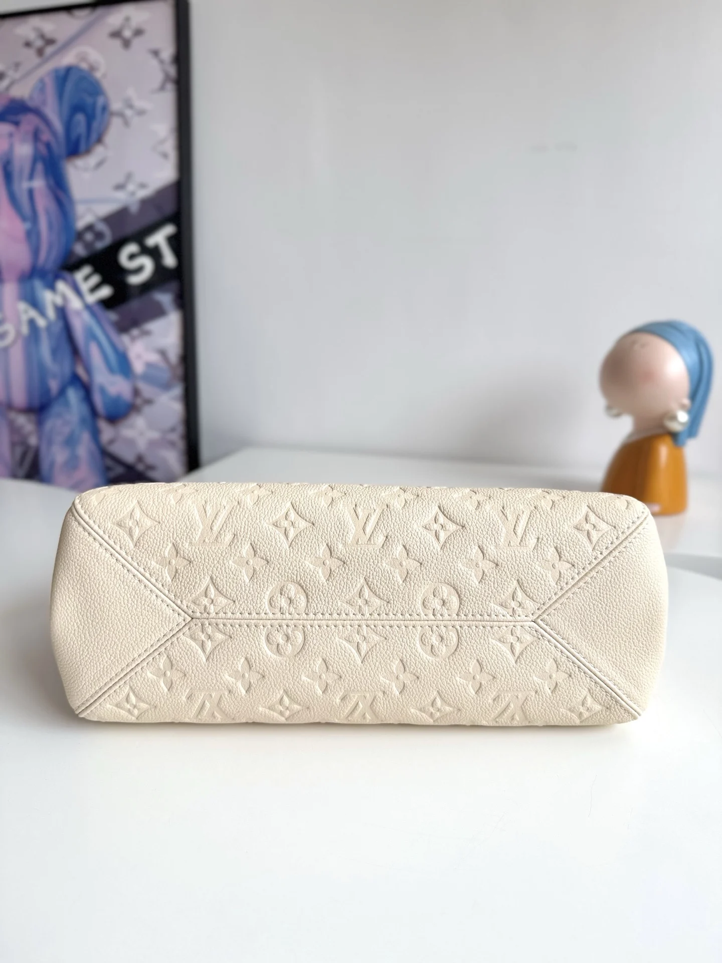 Louis Vuitton Overseas Original M14659 Anytime Small Women s Shoulder Bag - Detail view 4