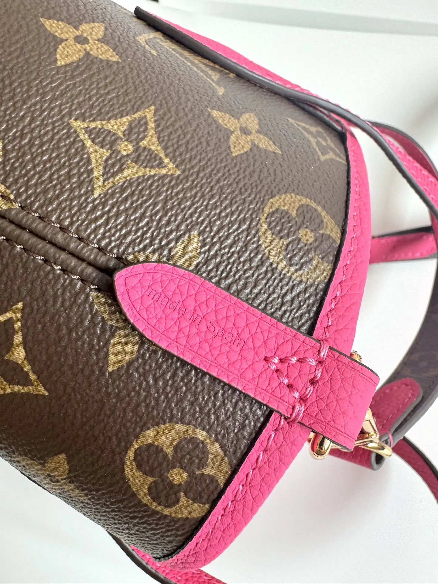LV海外原单M12106 Neverfull Bandouliere Inside Out BB 手袋 手提斜挎包 - 细节图 5