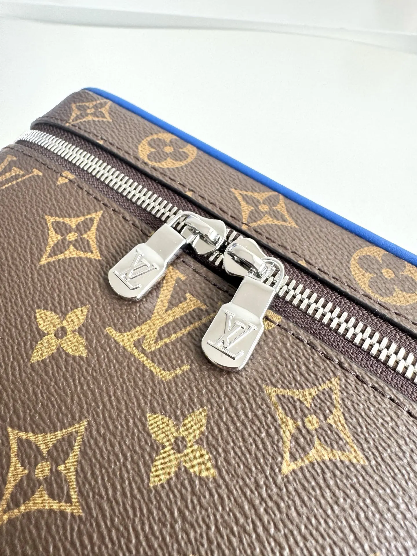 LV海外原单M12668 Nice BB 化妆包 手提斜挎包 - 细节图 7