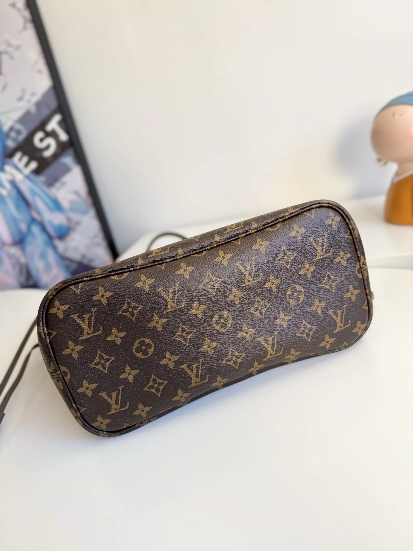 Louis Vuitton Overseas Original M25664 Neverfull Inside Out Medium Handbag Shoulder Backpack - Detail view 4
