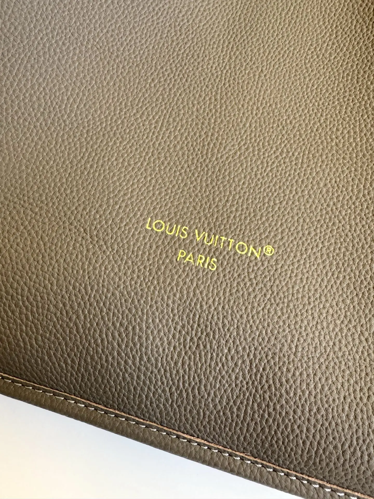 Louis Vuitton Overseas Original M25664 Neverfull Inside Out Medium Handbag Shoulder Backpack - Detail view 7