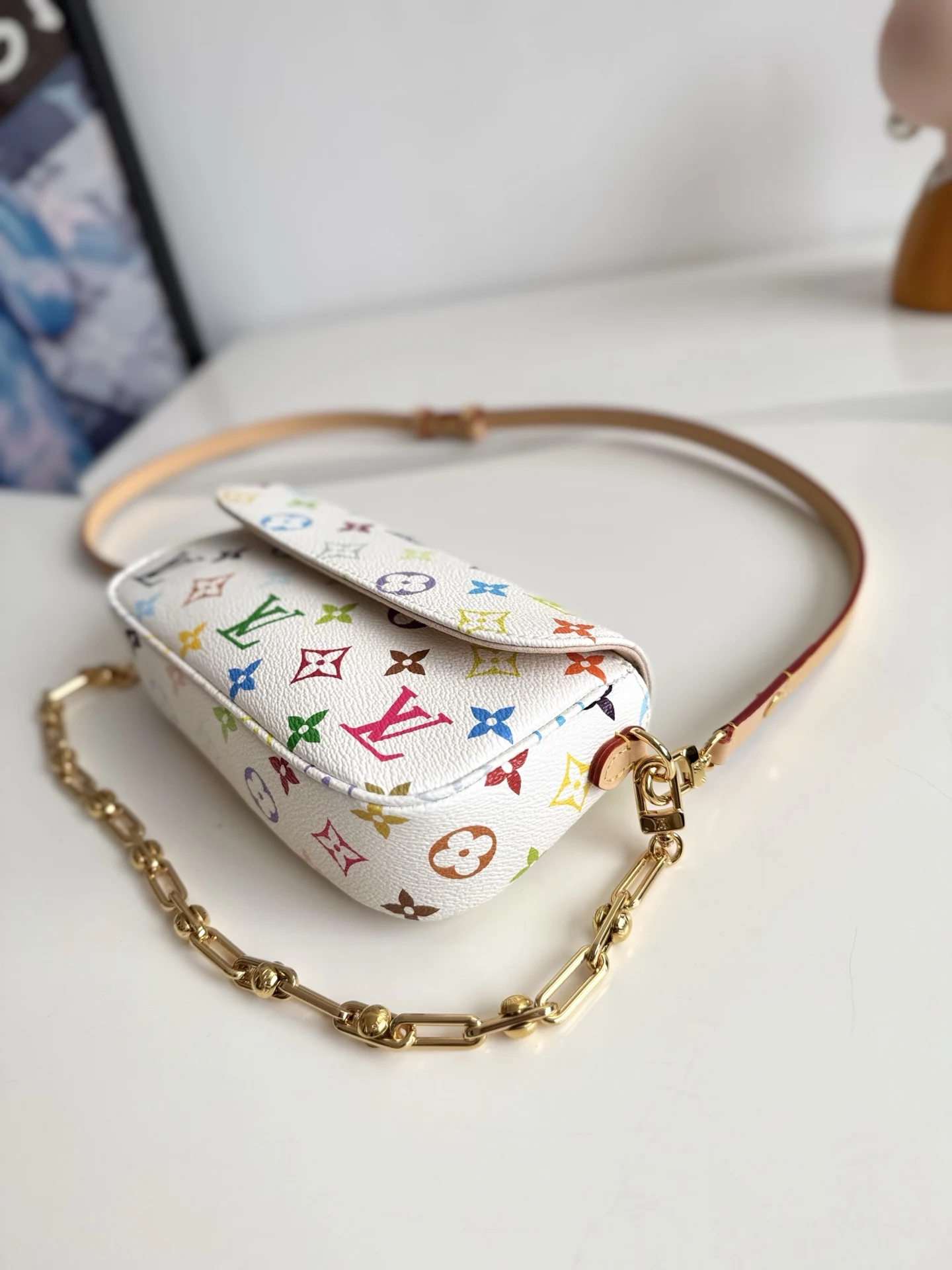 LV海外原单M27492 Wallet On Chain Ivy 手袋 斜挎包 - 细节图 2