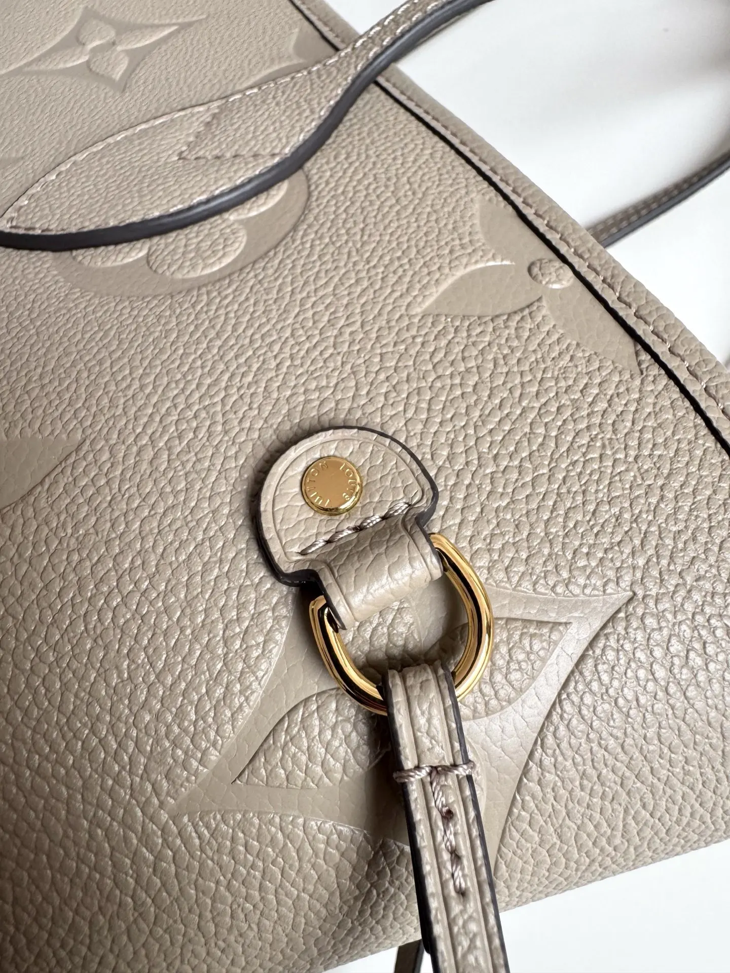 Louis Vuitton Overseas Original M45686 Neverfull Medium Tote Bag Shoulder Bag - Detail view 6