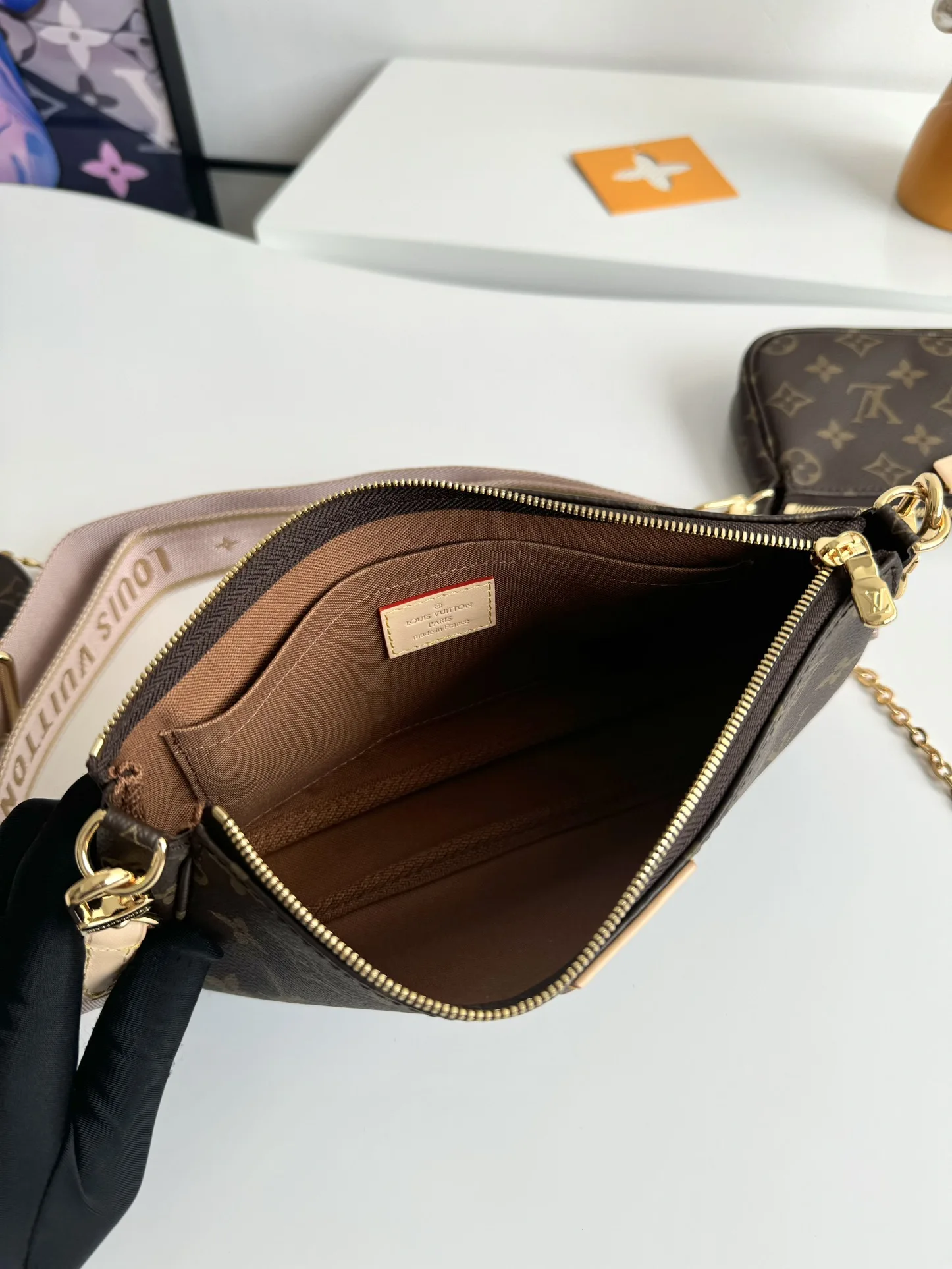 LV海外原单M44840 Multi Pochette Accessories 手袋 斜挎包 - 细节图 8