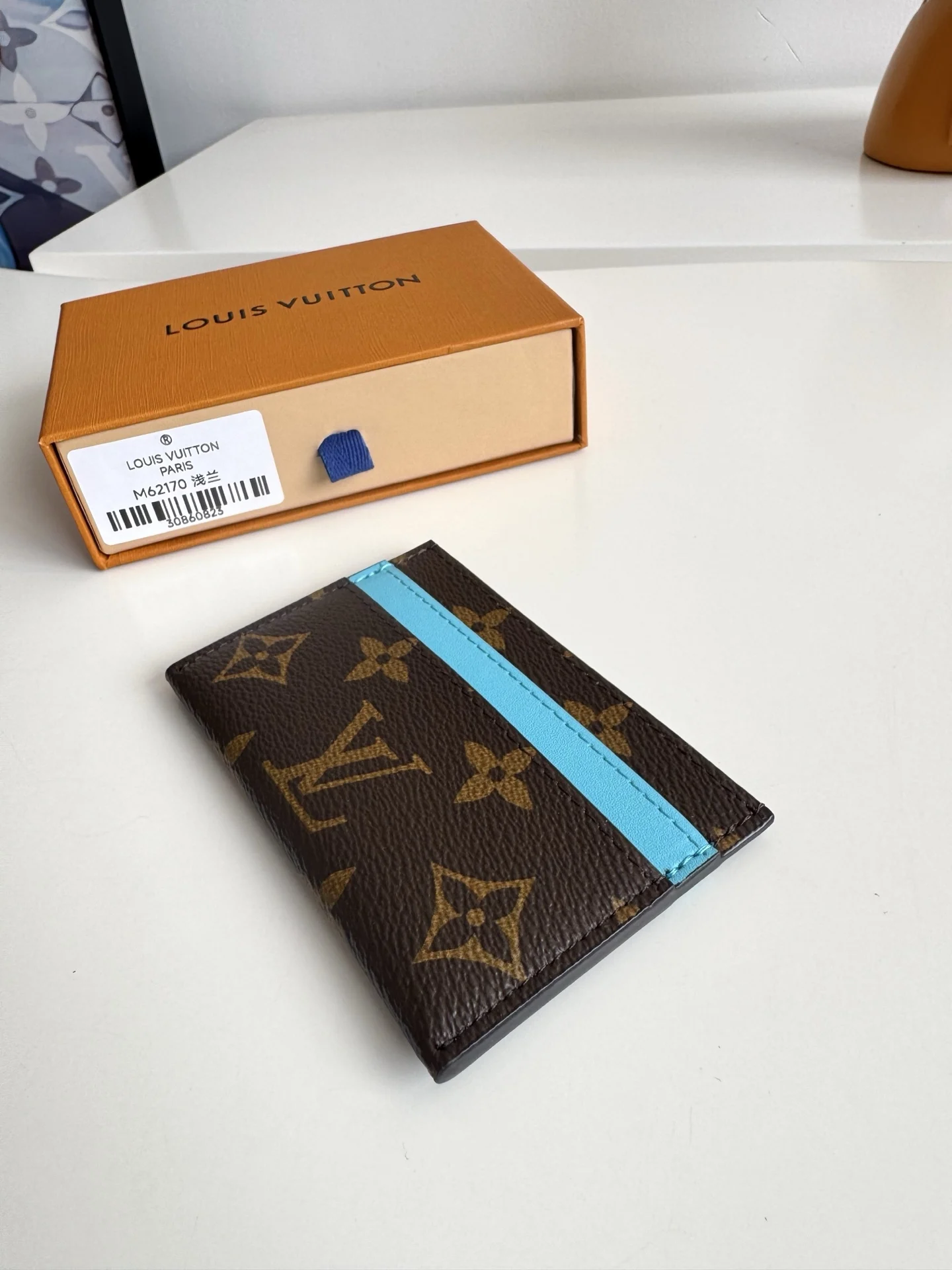 Louis Vuitton Overseas original M62170 card holder wallet - Detail view 3