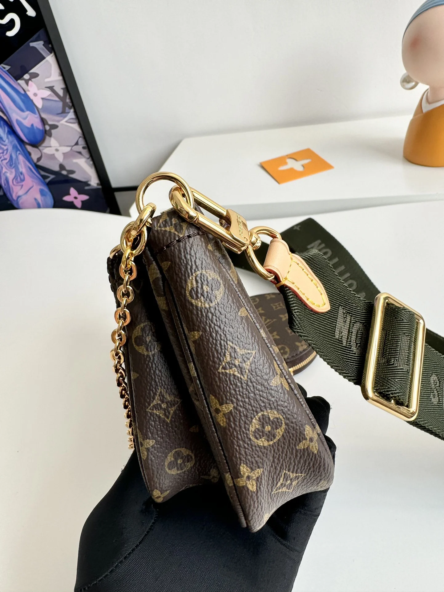 LV海外原单M44813 Multi Pochette Accessories 手袋 斜挎包 - 细节图 2