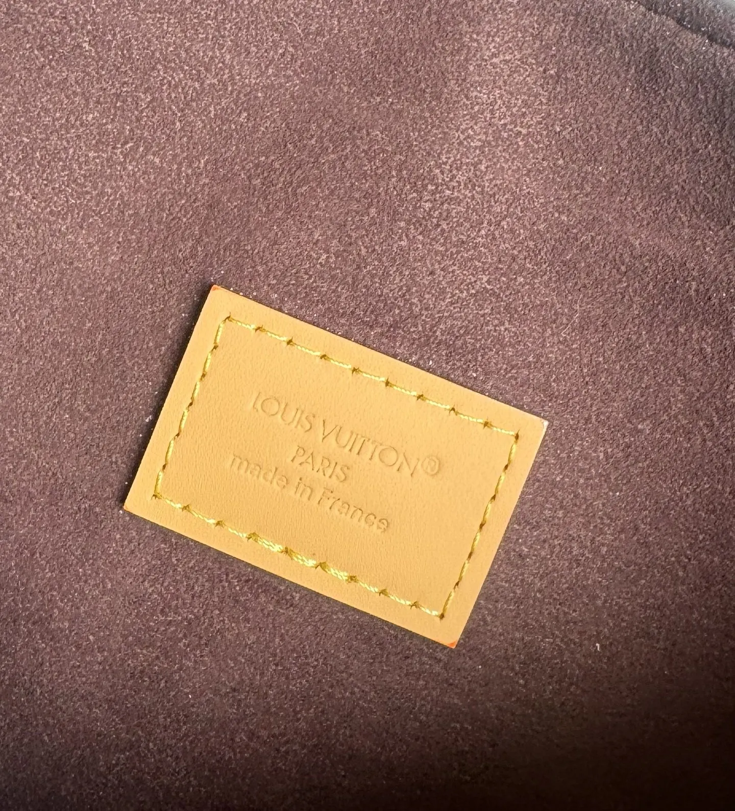 Louis Vuitton Overseas Original M26191 Pochette Mia Handbag Shoulder Bag - Detail view 9
