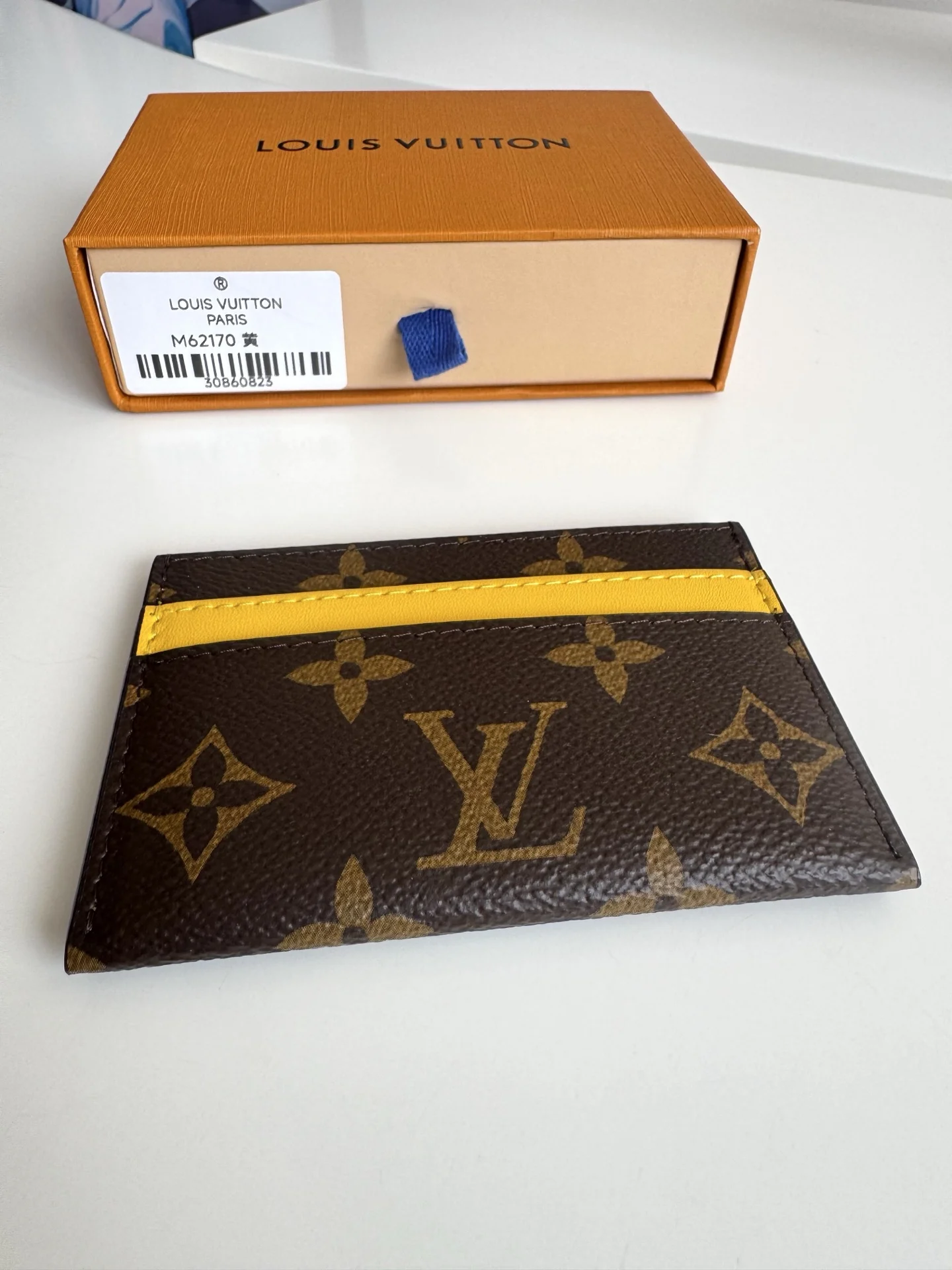 Louis Vuitton Overseas original M62170 card holder wallet - Detail view 4