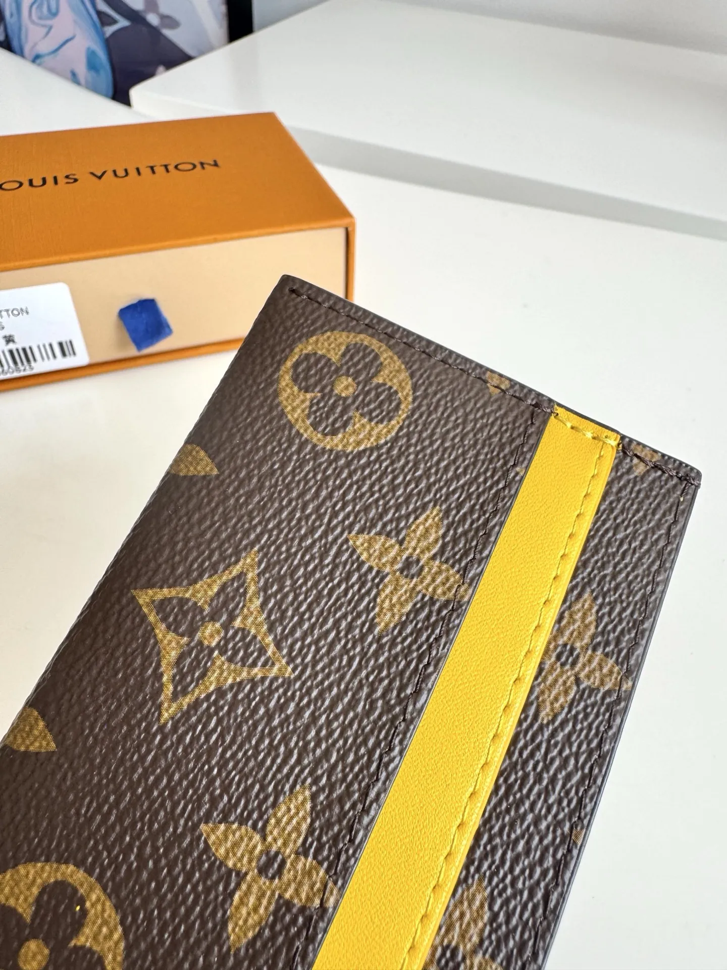Louis Vuitton Overseas original M62170 card holder wallet - Detail view 7