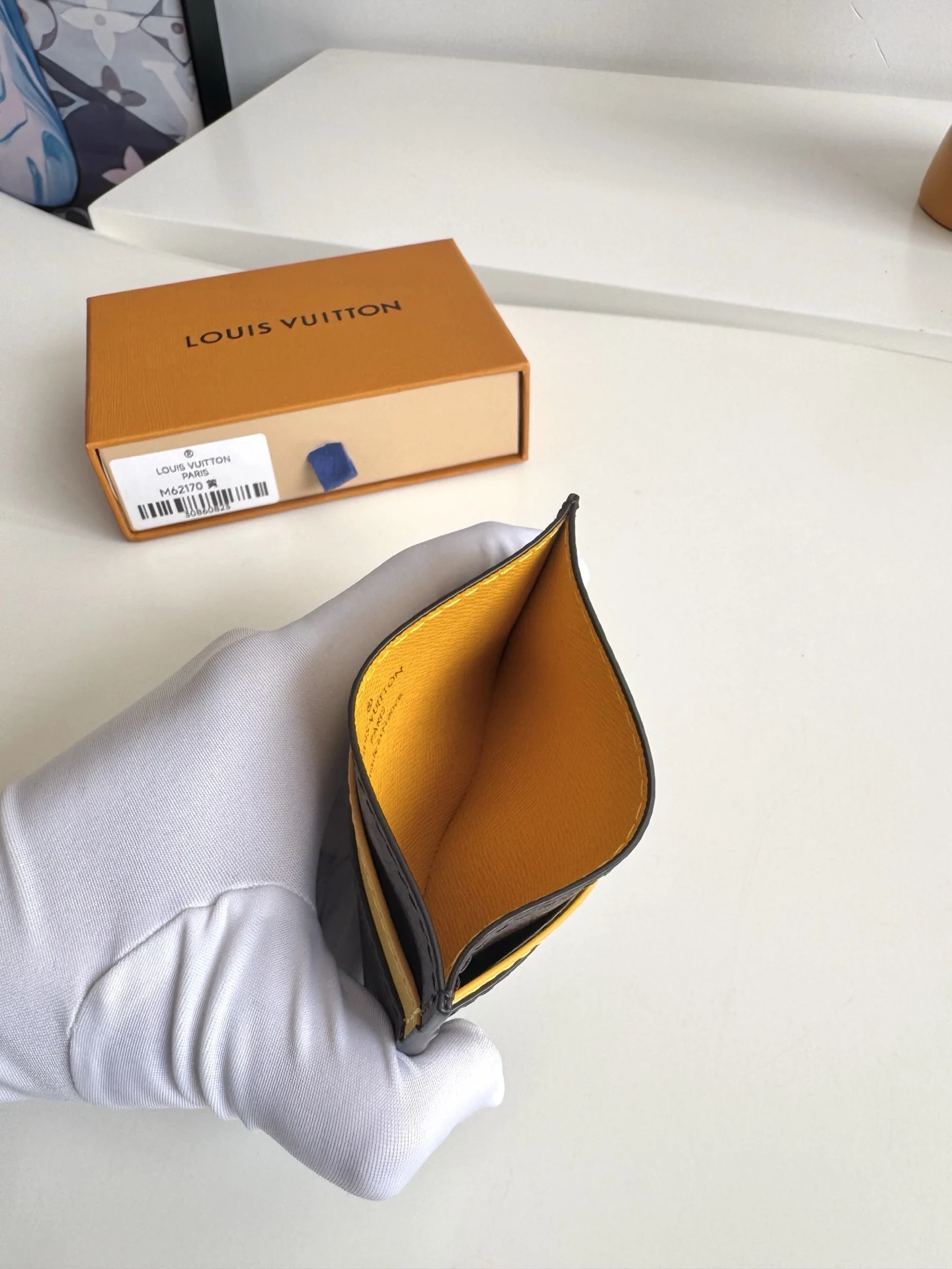 Louis Vuitton Overseas original M62170 card holder wallet - Detail view 8
