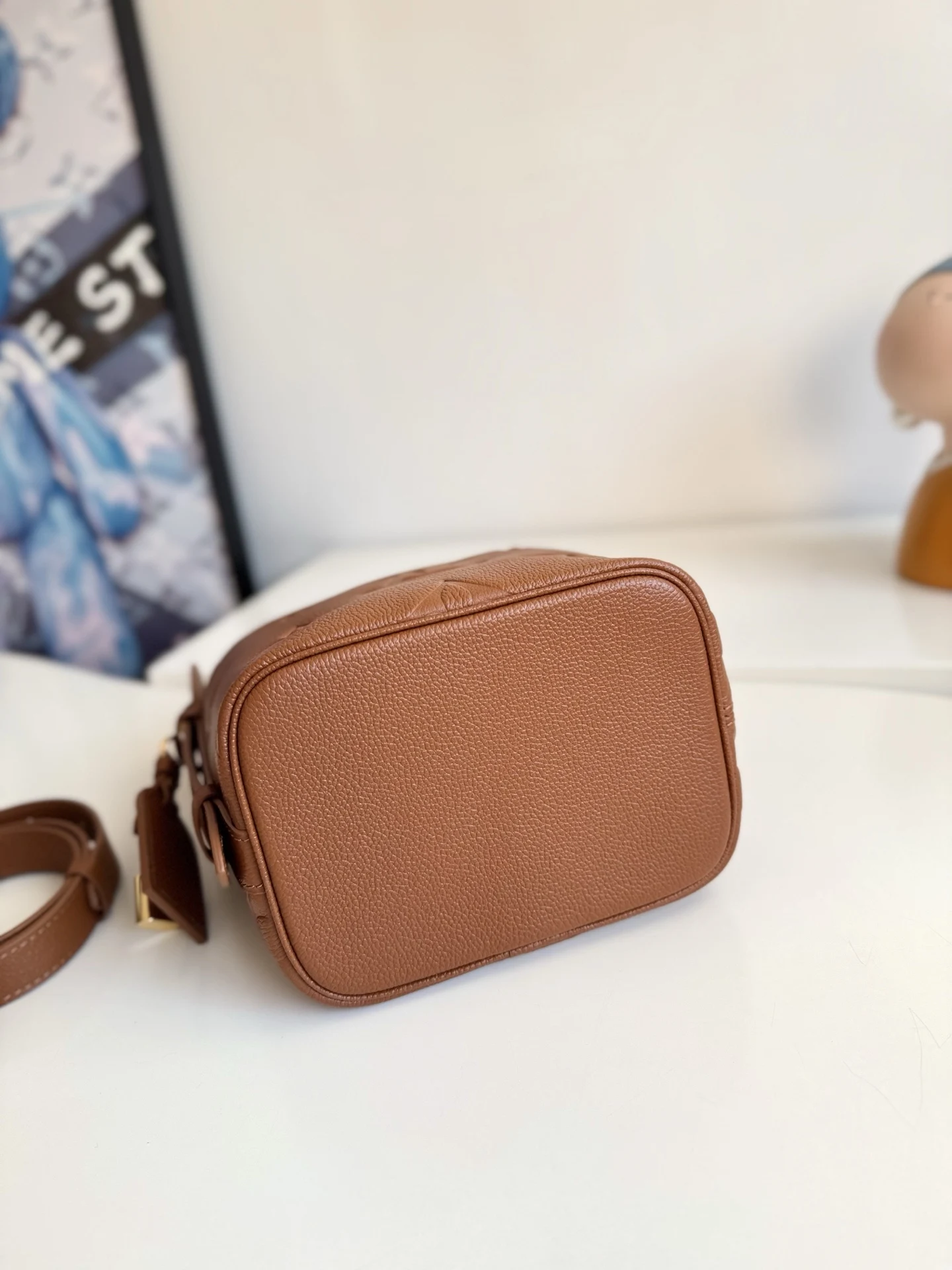 Louis Vuitton Overseas Original M28820 All In BB Handbag Shoulder Bag - Detail view 4
