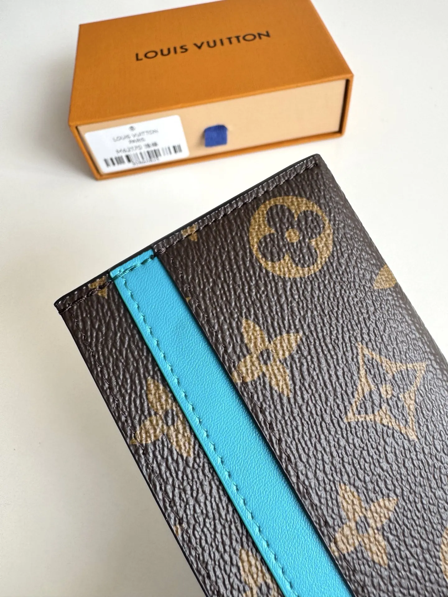 Louis Vuitton Overseas original M62170 card holder wallet - Detail view 7