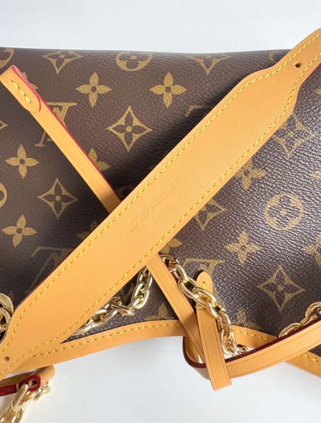 LV海外原单M13014 CarryAll BB 手袋 斜挎包 - 细节图 5