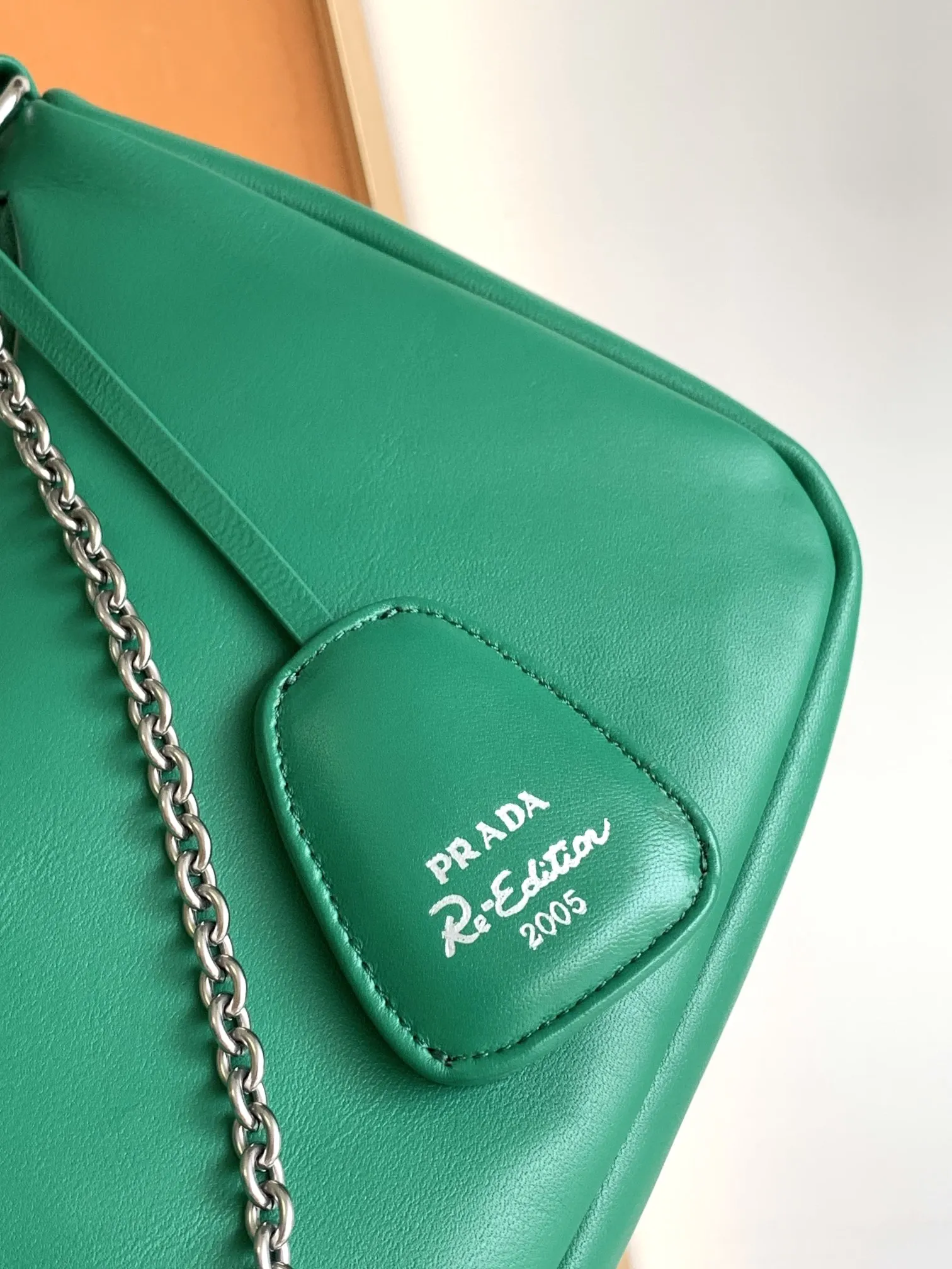 Prada 1BH204 Sheepskin Three-in-One Shoulder Bag Crossbody Bag - Detail view 6