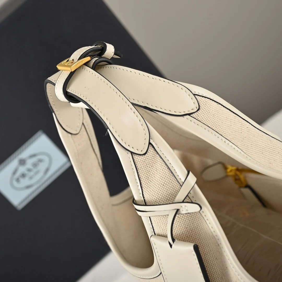 Prada 1BG471 Summer Linen Blend with Leather Tote Bag Medium Handbag - Detail view 7