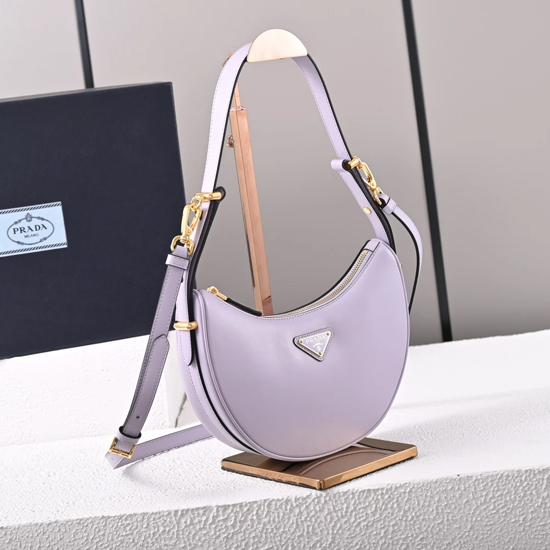 Prada 1BC194 Hobo Leather Underarm Bag Crossbody Bag - Detail view 3