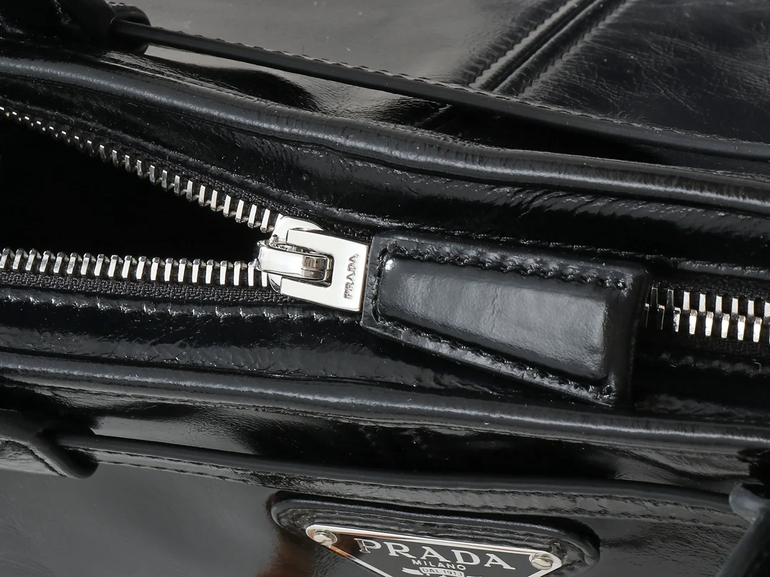 Prada 1BA426 LusSolf Leather Single Shoulder/Crossbody Bag - Detail view 6