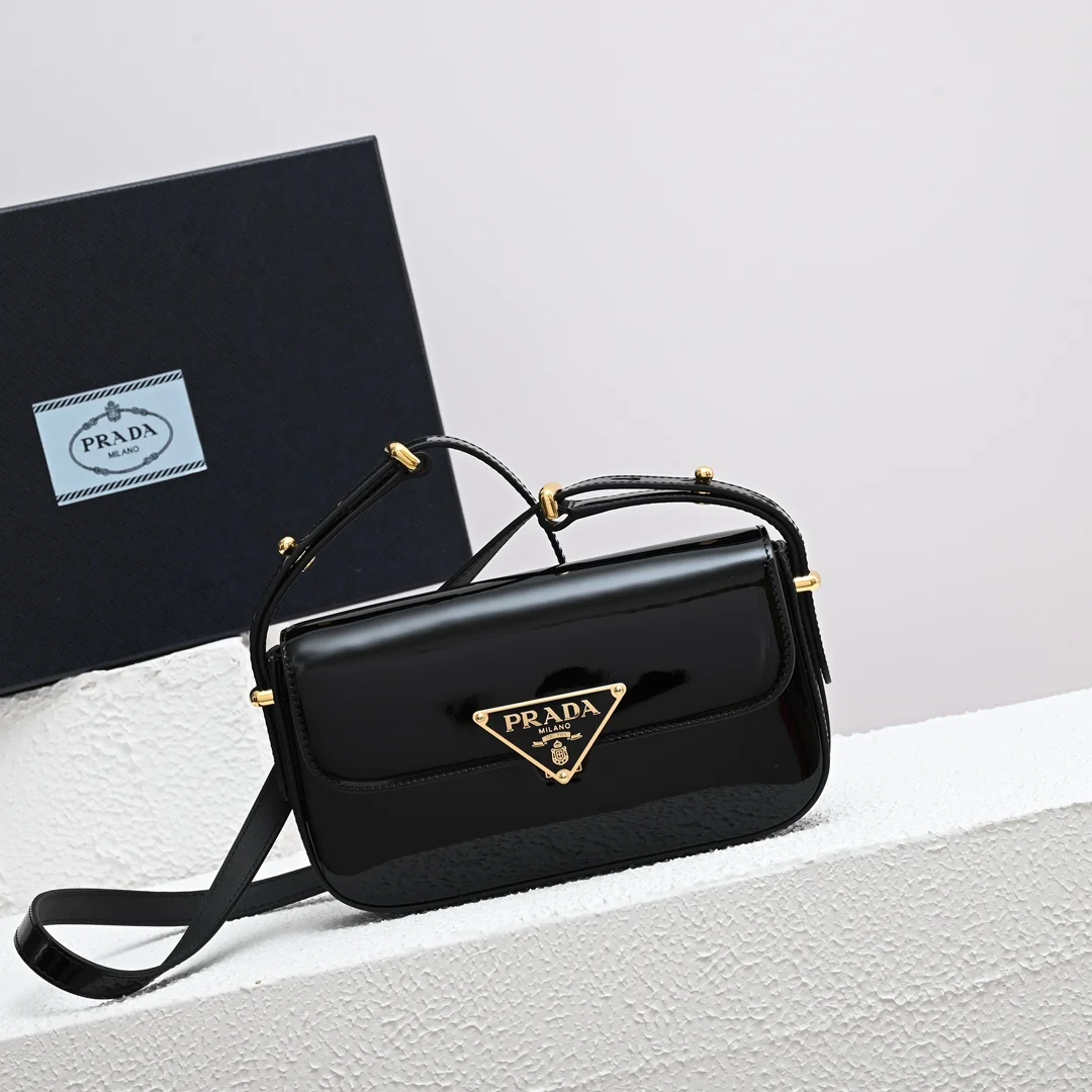 Prada 1BD339 Patent Leather Shoulder Bag Crossbody Bag - Detail view 1
