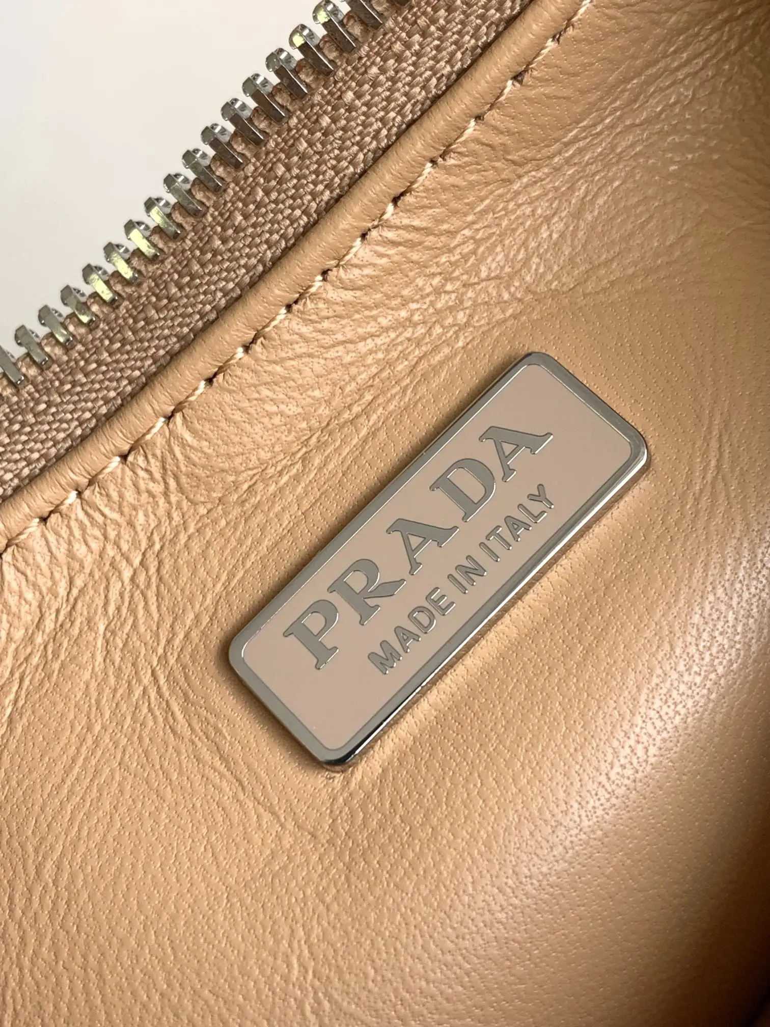 Prada 1BH204 Sheepskin Three-in-One Shoulder Bag Crossbody Bag - Detail view 9