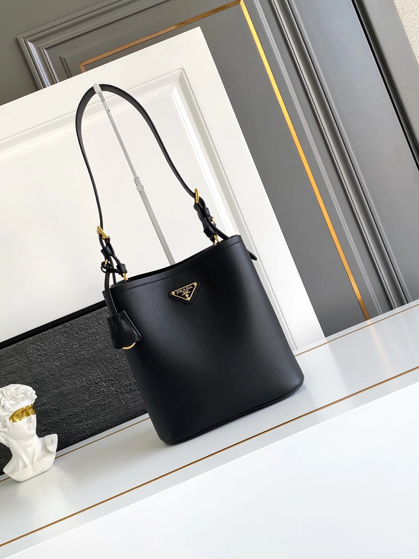 Prada 1BE080 New Style Handheld Shoulder Bag - Detail view 1