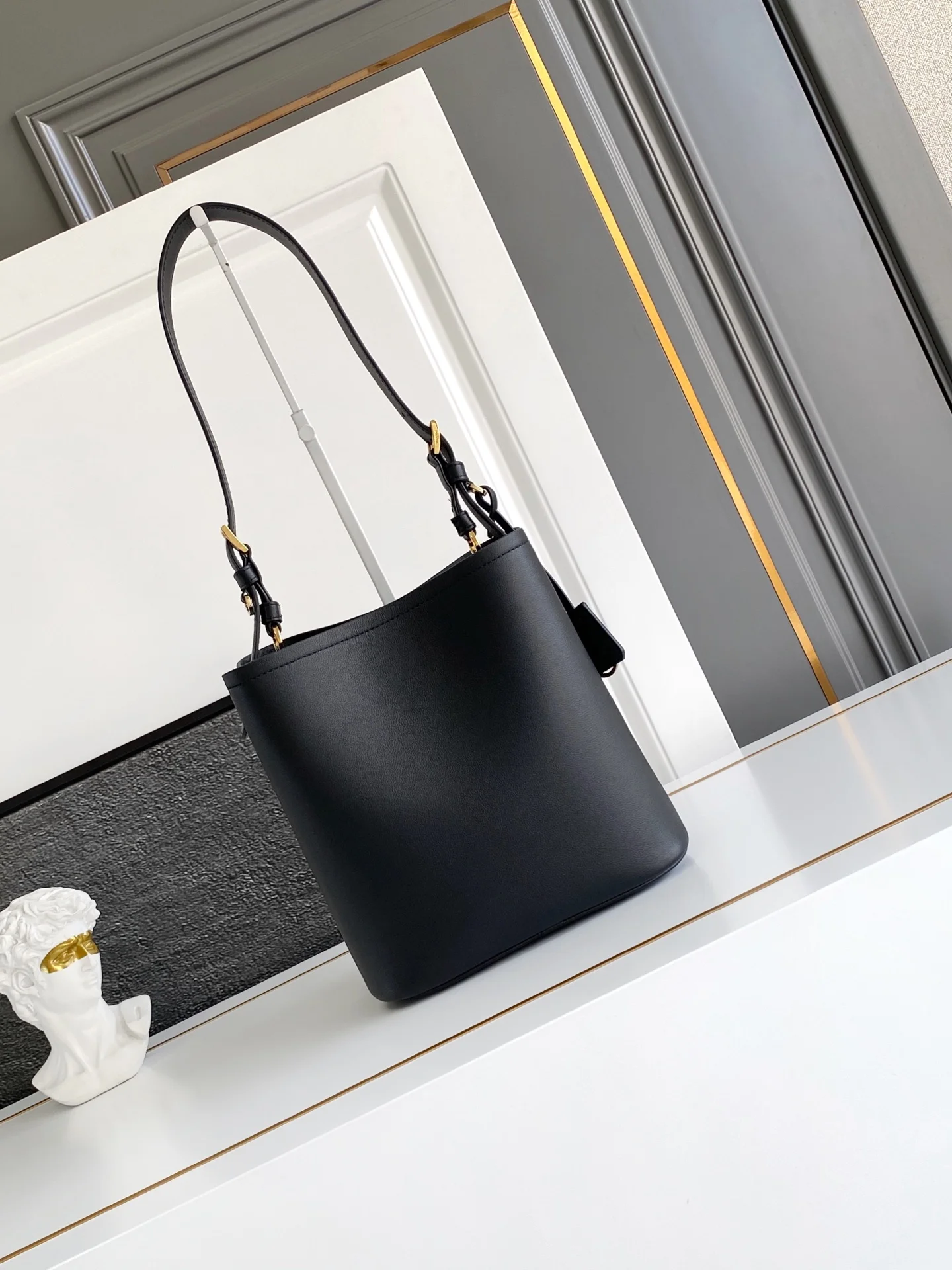 Prada 1BE080 New Style Handheld Shoulder Bag - Detail view 3