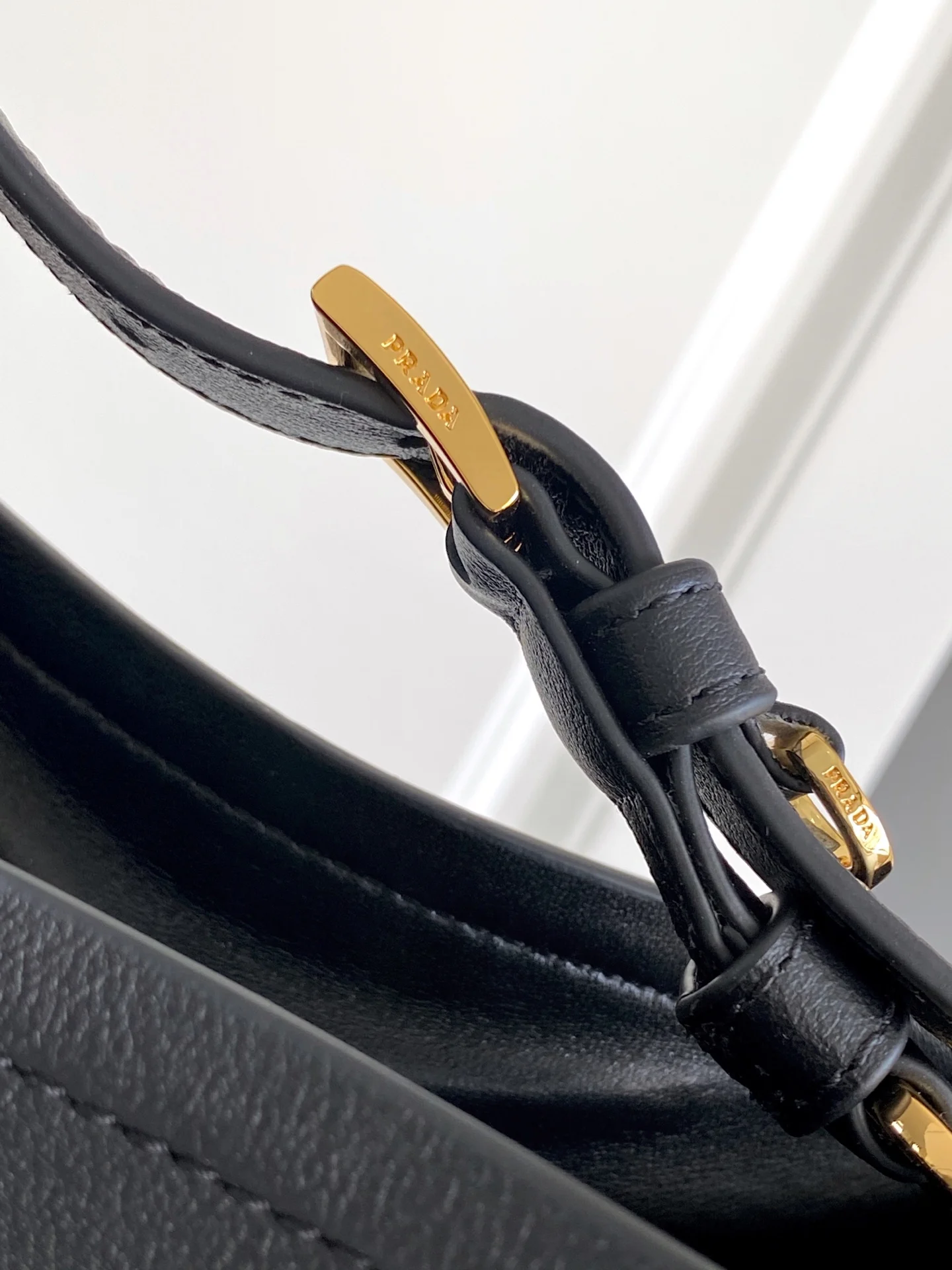 Prada 1BE080 New Style Handheld Shoulder Bag - Detail view 6
