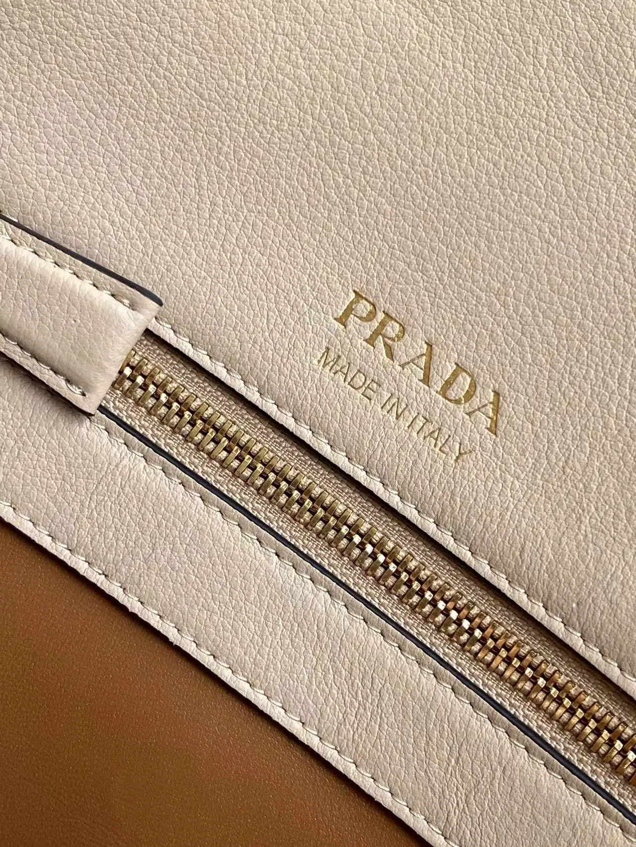 Prada 1BD367 New Chain Bag Handbag Crossbody Bag - Detail view 9