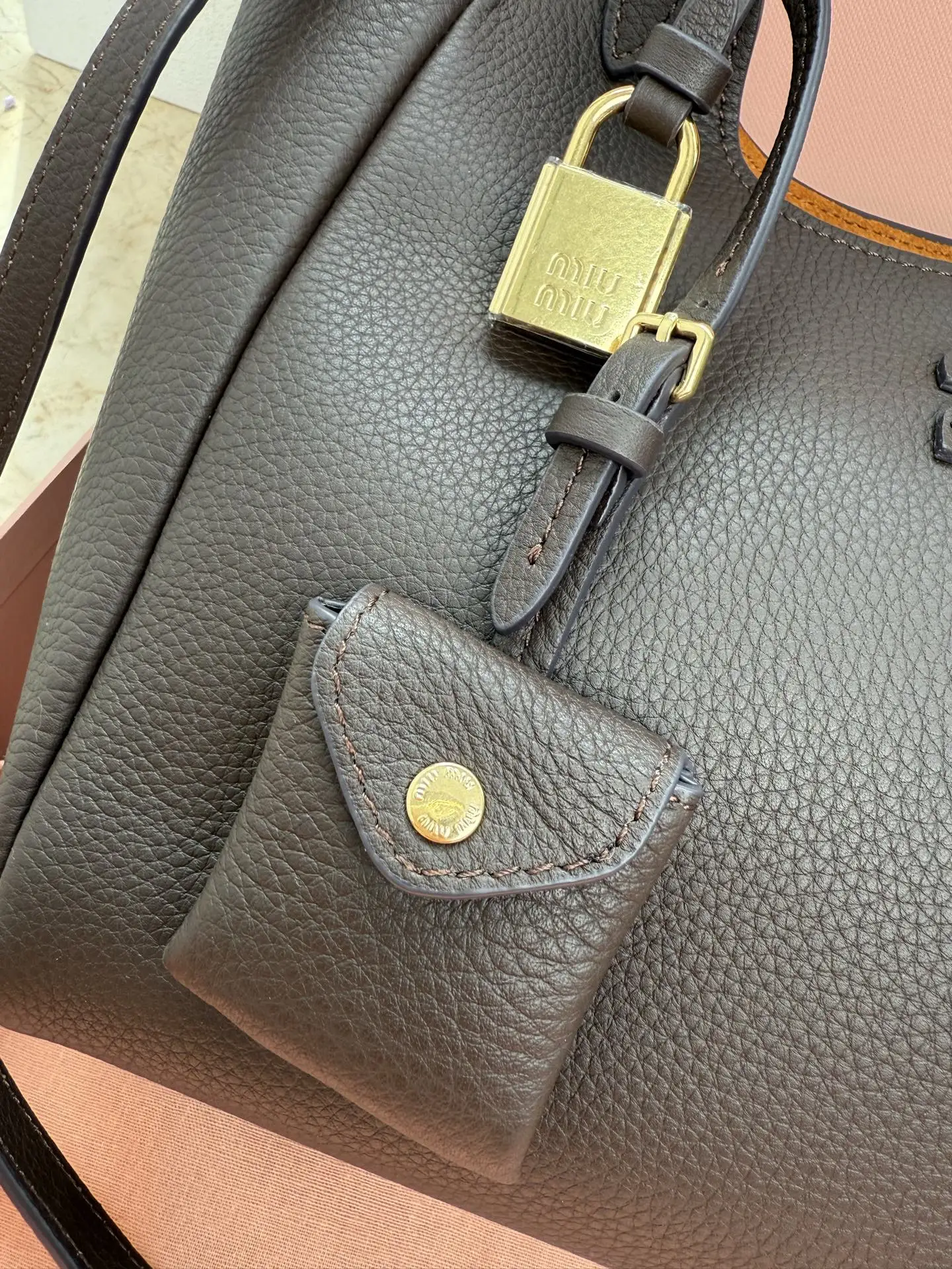MIU MIU 5BA304 Flash New Tote Bag Crossbody Bag - Detail view 5