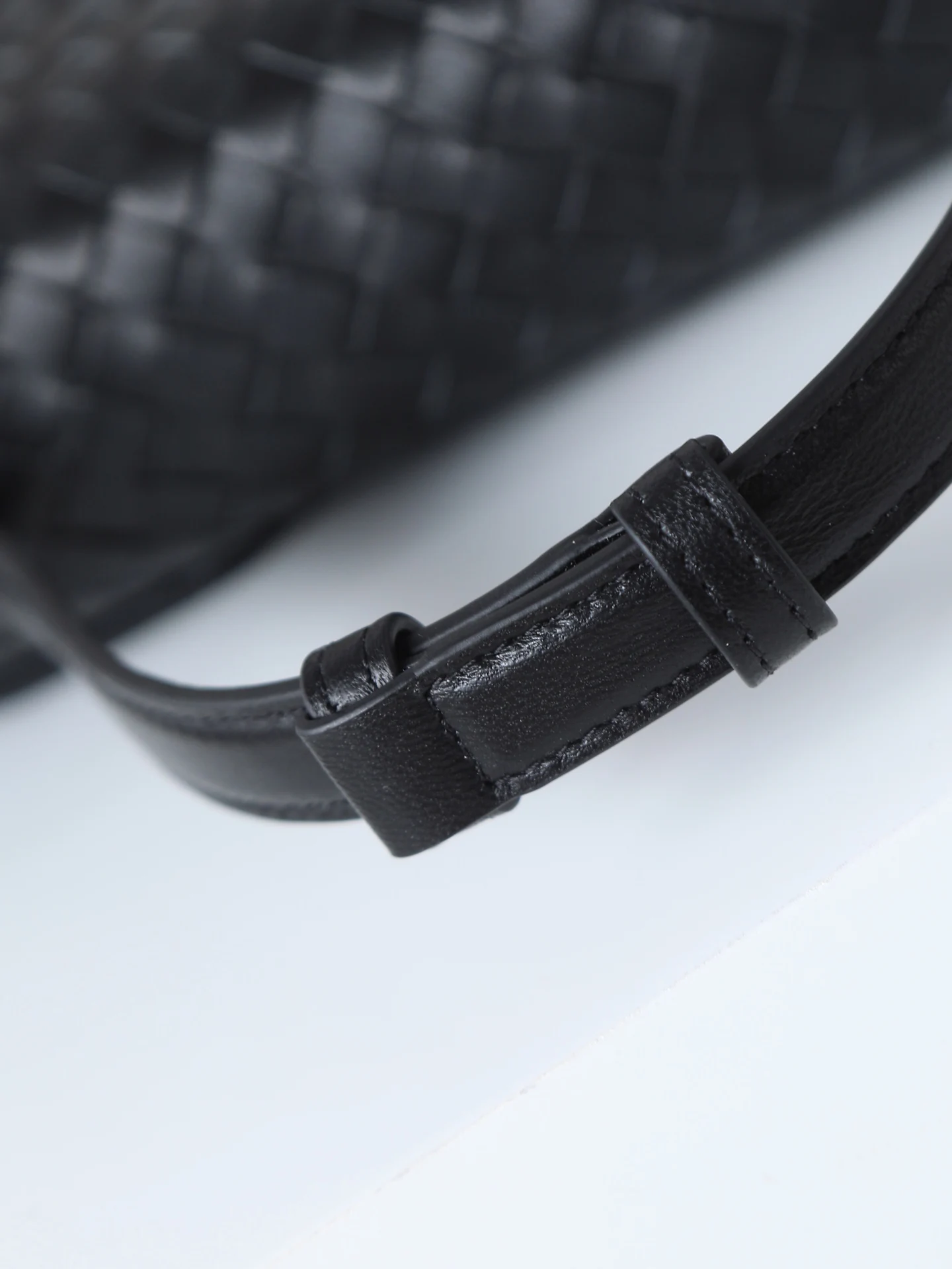 Bottega Veneta 817191 Early Spring New Bag Crossbody Bag - Detail view 5