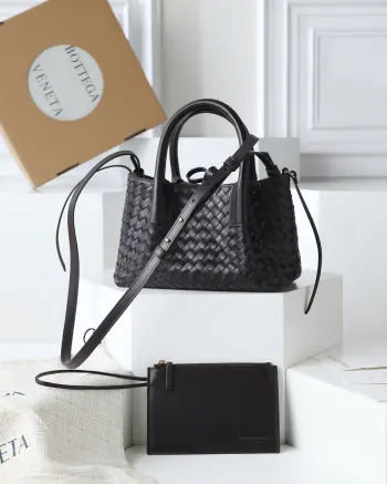 819004 New pinacoteca crossbody bag