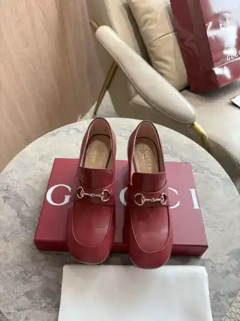 马衔扣乐福鞋 女鞋