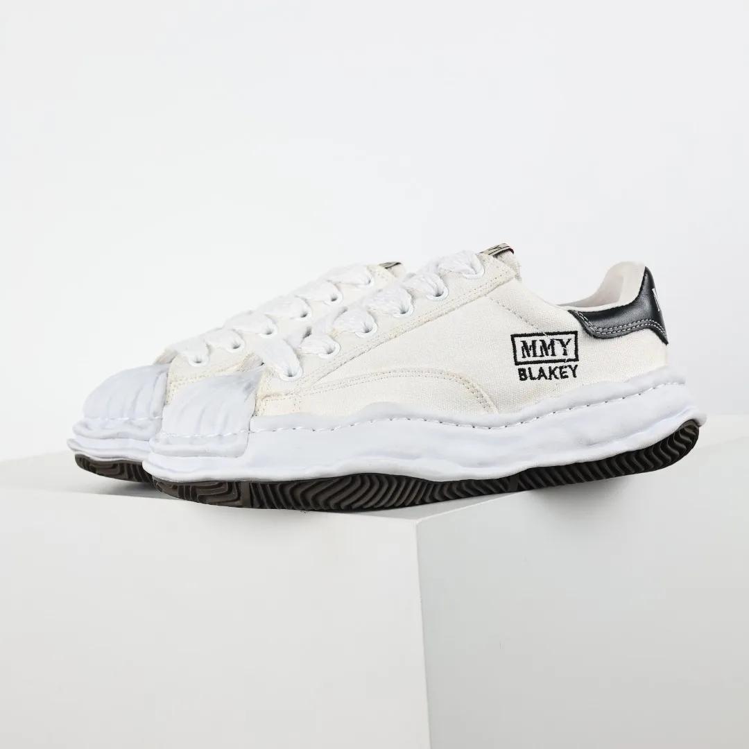Mihara Yasuhiro X1 San Kang Yu All Vulcanized Dissolved Shoes Casual Sneakers - Detail view 1