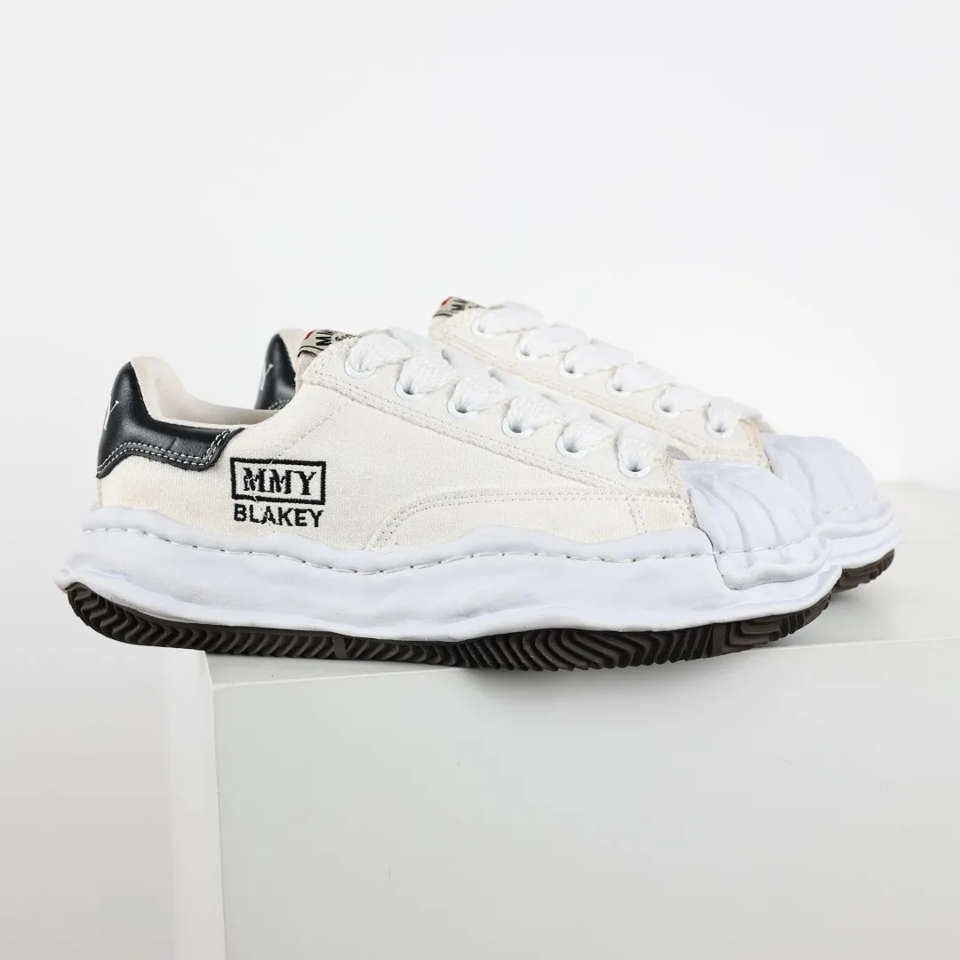 Mihara Yasuhiro X1 San Kang Yu All Vulcanized Dissolved Shoes Casual Sneakers - Detail view 3