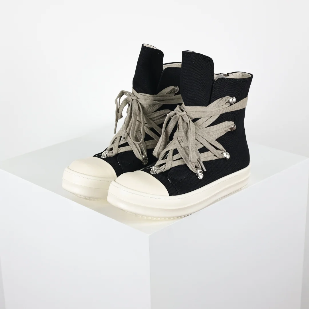 Rick Owens Crazy strappy canvas high-top boots with thin laces - Detail view 2