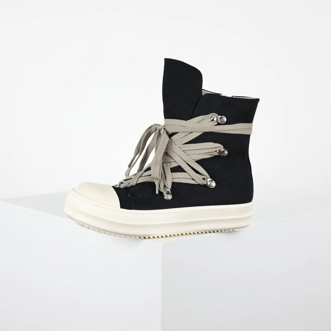 Rick Owens Crazy strappy canvas high-top boots with thin laces - Detail view 9