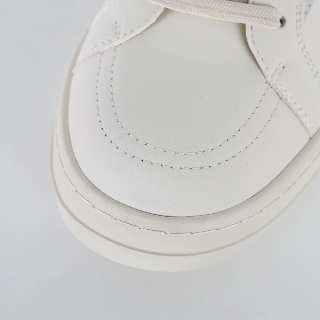 Rick Owens X1 RO High-Top Inverted Triangle Pure White Sneakers - Detail view 5