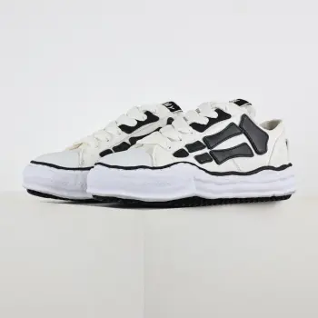 三康裕 Mmy x Amiri 联名款 休闲板鞋