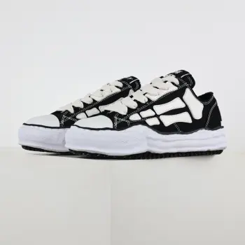 三康裕 Mmy x Amiri 联名款 休闲板鞋