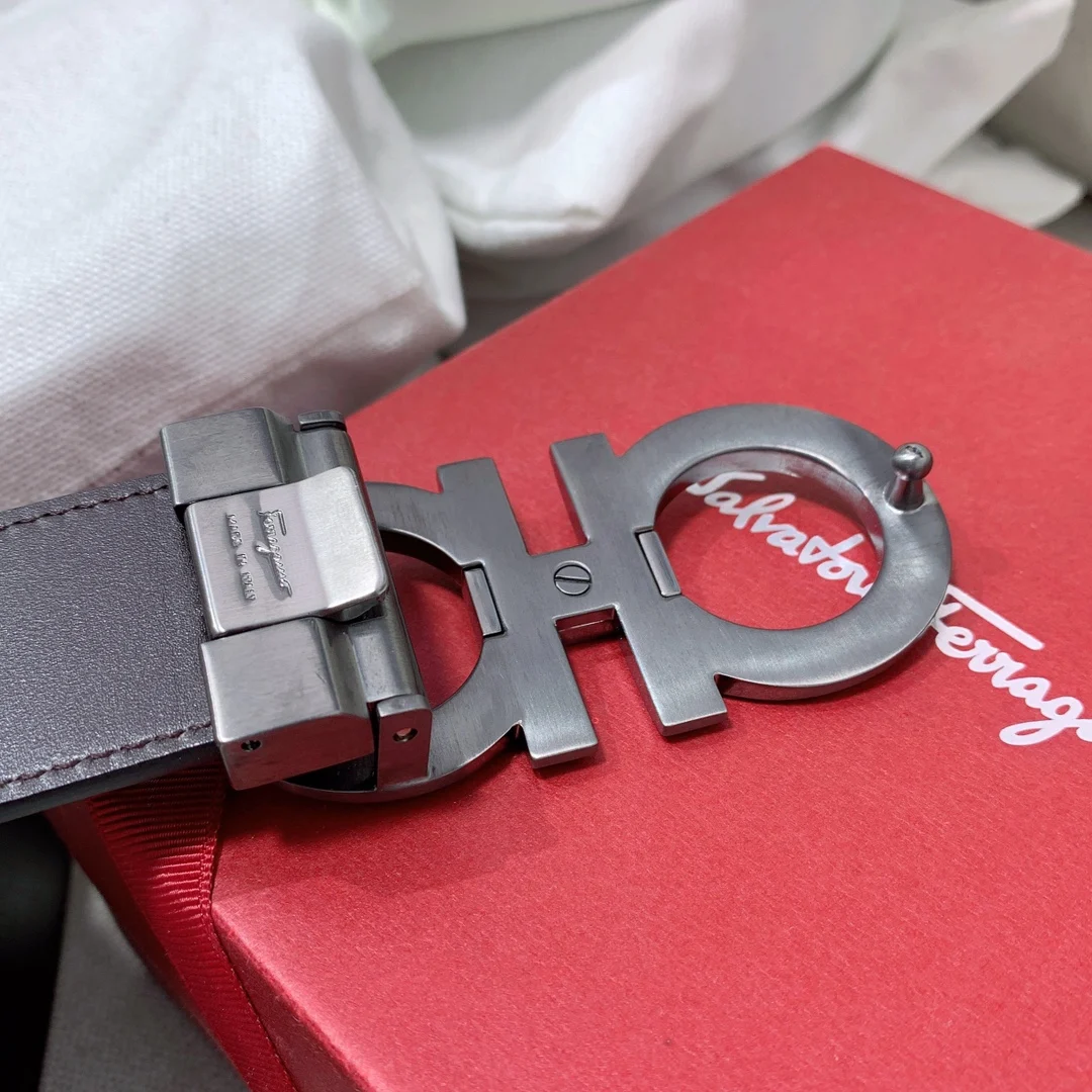 Ferragamo Reversible and Adjustable Gancini Men s Belt - Detail view 5
